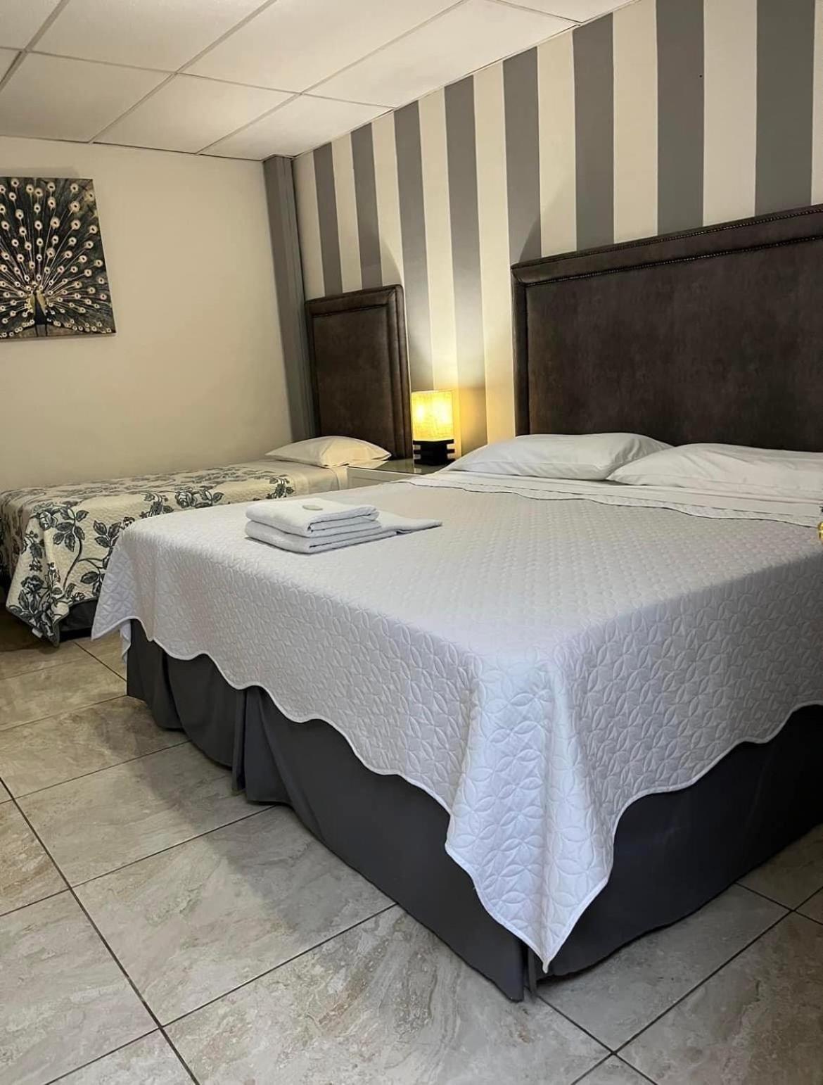 Hostal Rio Piedra Estelí Eksteriør billede