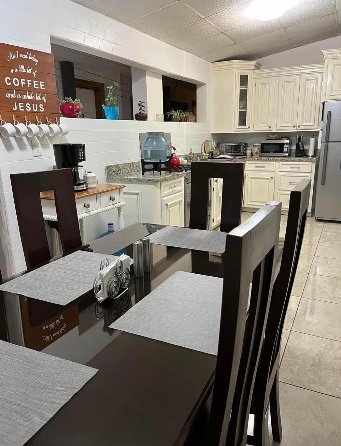 Hostal Rio Piedra Estelí Eksteriør billede